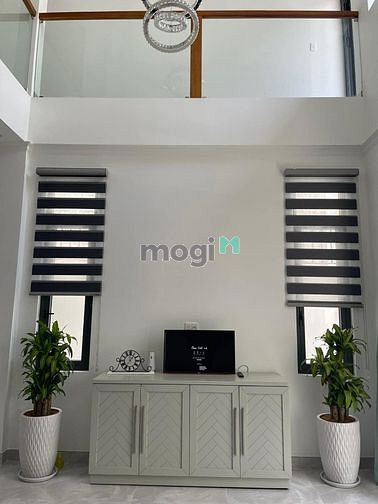 Hình ảnh Cho thuê nhà hẻm 490/33 Lê văn sỹ, phường 14, quận 3.