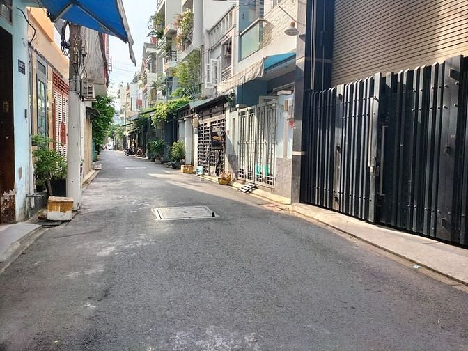 Hình ảnh Tân Bình, Phan Sào Nam, Nhà 2 tầng, Hẻm 5m, KV 4x13m, Chỉ 7 tỷ
