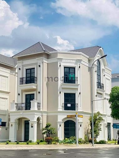 Hình ảnh ĐẠI LỘ DANH VỌNG THUỘC VINHOMES GRAND PARK💝 - 346 m2 đất hoàn thiện