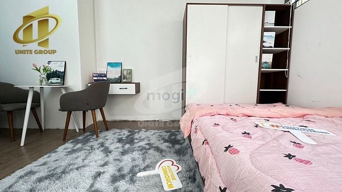 Hình ảnh Studio cửa sổ lớn Hoà Hảo, đh Y Dược, đh Phạm Ngọc Thạch