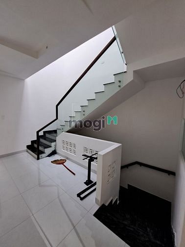 Hình ảnh Cho THUÊ nhà mặt TIỀN NGUYÊN CĂN