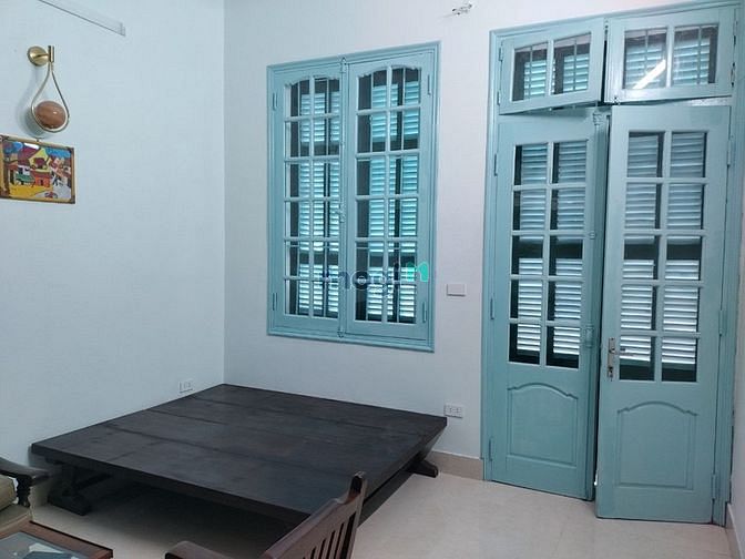 Hình ảnh Cho thuê tầng 2 số 18 Hàng Gà 10triệu/tháng.