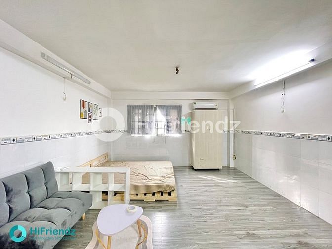 Hình ảnh Phòng Studio Rộng 45M2 Giá Tốt - Ngay vòng xoay Lăng Cha Cả