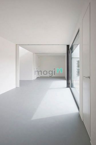 Hình ảnh NNC 4 tầng diện tích 960m2 ngay ngã tư tuyến đường lớn trung tâm TP
