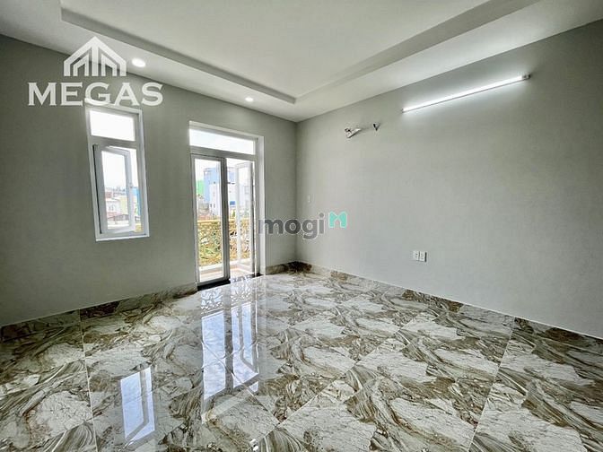 Hình ảnh Căn Hộ Đầy Đủ Nội Thất Ban Công Riêng Ngay Mã Lò - Lê Văn Quới
