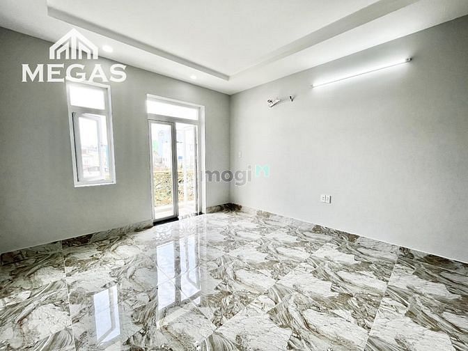 Hình ảnh Căn Hộ Đầy Đủ Nội Thất Ban Công Riêng Ngay Mã Lò - Lê Văn Quới