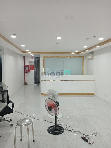 Hình ảnh MT Lý Chính Thắng 2 chiều - 5.5x22m - 8 tầng PCCC, thang máy