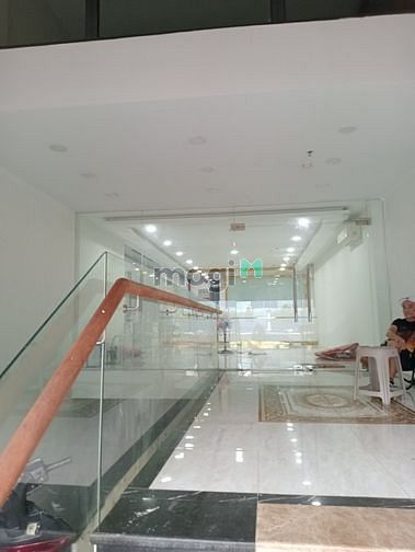 Hình ảnh MT Lý Chính Thắng 2 chiều - 5.5x22m - 8 tầng PCCC, thang máy