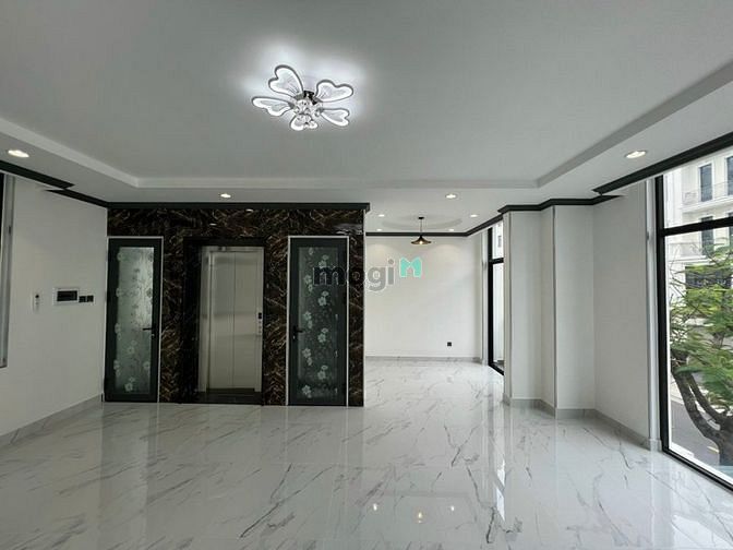 Hình ảnh ( SIÊU PHẨM )💝💝CHO THUÊ NGUYÊN CĂN biệt thự - 228m2 đối diện TTTM