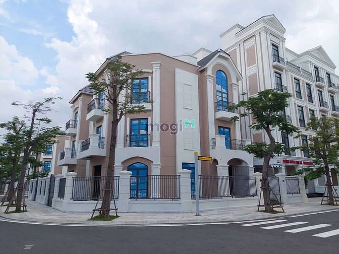 Hình ảnh ( SIÊU PHẨM )💝💝CHO THUÊ NGUYÊN CĂN biệt thự - 228m2 đối diện TTTM