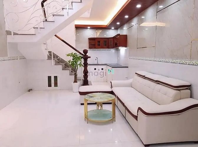 Hình ảnh NHÀ PHÁT MÃI đường Thành Thái P.15 Q.10
