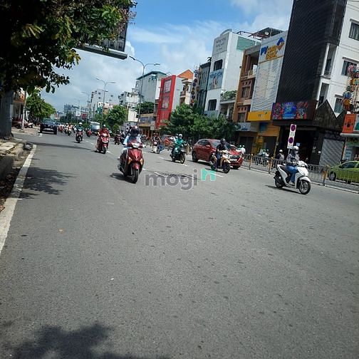 Hình ảnh CHO THUÊ TOÀ NHÀ GÓC 2MT 348 Cộng Hòa, Quận Tân Bình