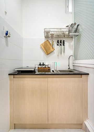 Hình ảnh CHDV Bến Thành Quận 1 full nội thất cửa sổ