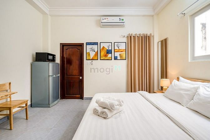 Hình ảnh CHDV Bến Thành Quận 1 full nội thất cửa sổ