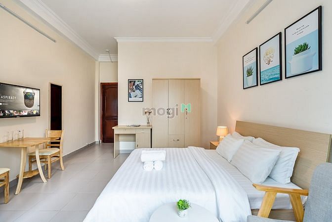 Hình ảnh CHDV Bến Thành Quận 1 full nội thất cửa sổ