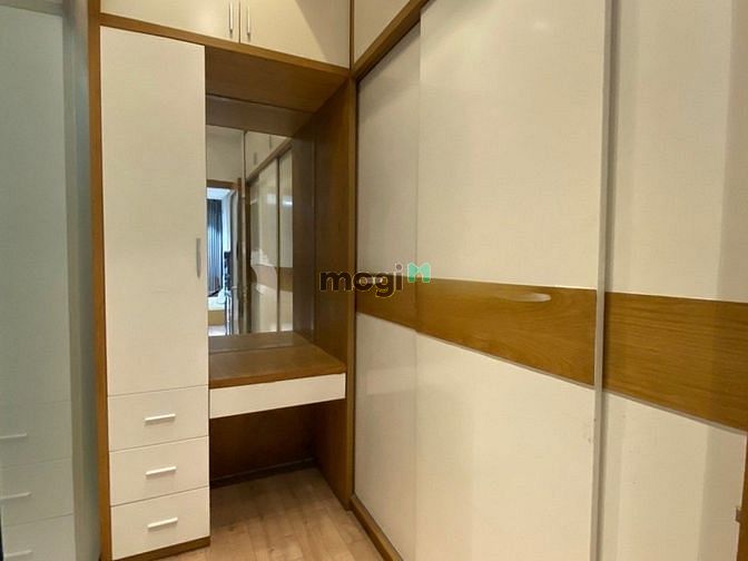 Hình ảnh Studio ban công máy giặt riêng gần Cresent Mall Rmit quận 7