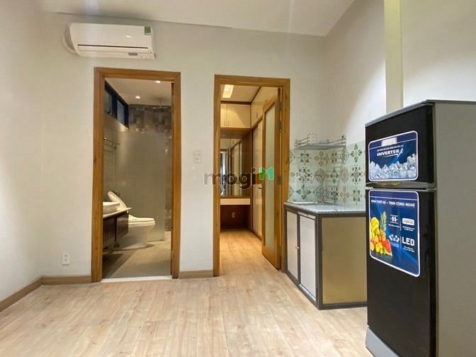 Hình ảnh Studio ban công máy giặt riêng gần Cresent Mall Rmit quận 7
