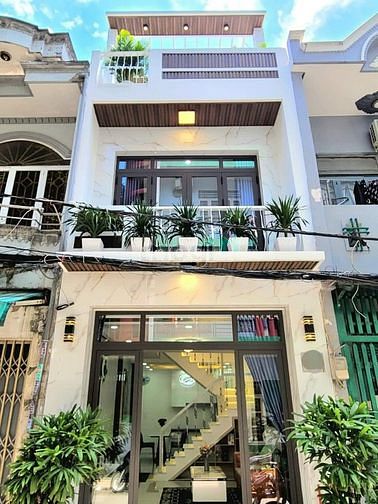 Hình ảnh Gia đình cần tiền gấp bán nhà 63m2 Đ. Tôn Thất Thuyết giá 1 tỷ 426