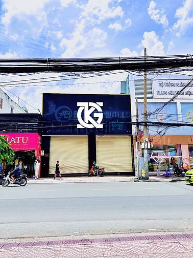 Hình ảnh Cho Thuê Nhà Mặt Tiền 488-490 CMT8, Quận 3