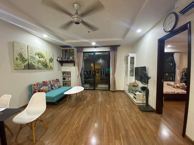 Hình ảnh Bán chung cư Hai Bà Trưng - Phân khu cao cấp - 90m2 - 4.2 tỷ.