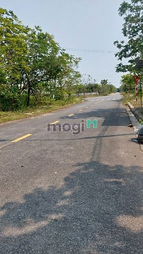 Hình ảnh Bán cắt lỗ đất giáp ranh FPT chỉ hơn 2 tỷ/134m2