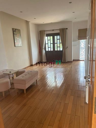 Hình ảnh Cho thuê nhà 155a Nguyễn Văn Thủ, Dakao, Quận 1