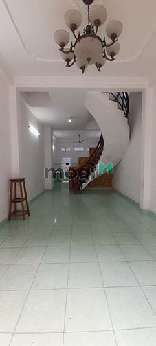 Hình ảnh Nhà thuê MT nội bộ cao lỗ.. giá 18tr.