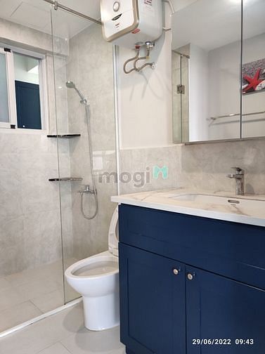 Hình ảnh Cho thuê Happy Valley dt 135m2, lầu cao giá 32tr/tháng.