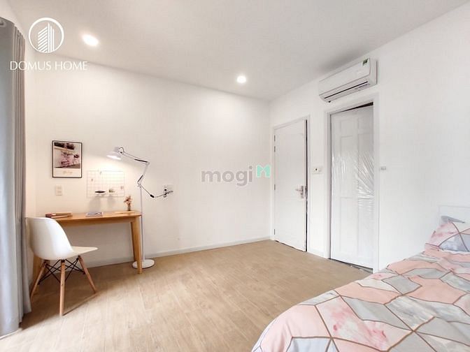 Hình ảnh Căn Hộ Tách Bếp sát Quận 4 Cửa sổ thoáng