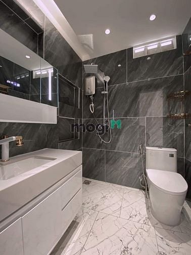 Hình ảnh Thiết kế hiện đại CHCC CENTRAL PARK Q. Bình Thạnh, 62m2, giá 2 tỷ 660