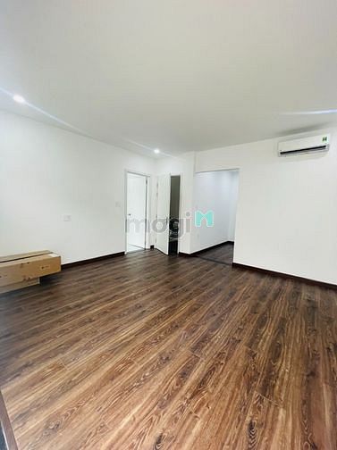 Hình ảnh Biệt Thự KingCrown Thảo Điền Ngang 12 x 26m Có Thang Máy