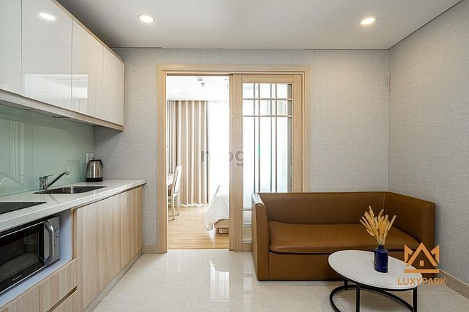 Hình ảnh CHDV 1PN ban công, thang máy, nội thất cao cấp quận 1 gần chợ Tân Định