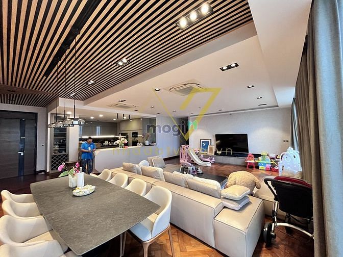Hình ảnh Cho Thuê Căn Hộ Penthouse Midtown 4 Phòng Ngủ Giá 100tr