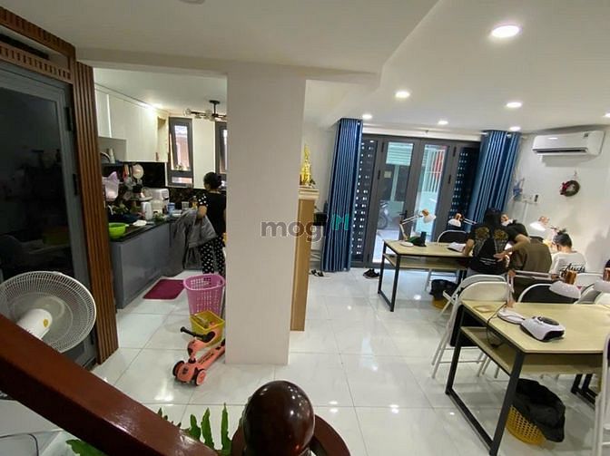 Hình ảnh Nhà Huỳnh Mẫn Đạt 3 tầng, 3PN, 4WC - CÓ NỘI THẤT