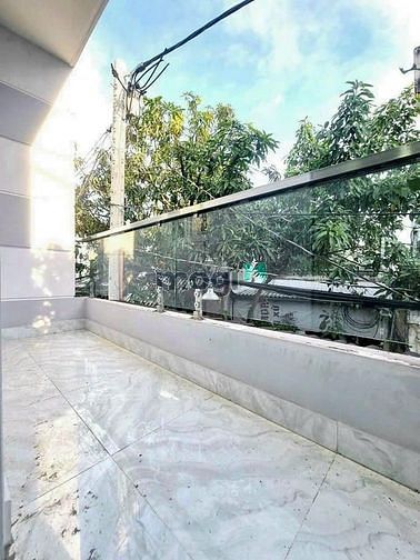 Hình ảnh Vỡ nợ bán nhà Hoàng Diệu,Q4,54m2,SHR,HẺM Ô TÔ,giá:1ty450