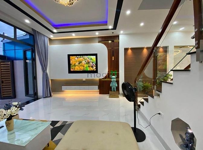 Hình ảnh NHÀ MỚI KENG đường Lý Phục Man, quận 7, giá 2 tỷ 680