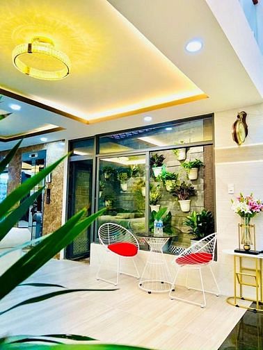 Hình ảnh Cho thuê nhà mới xây siêu xinh có thang máy