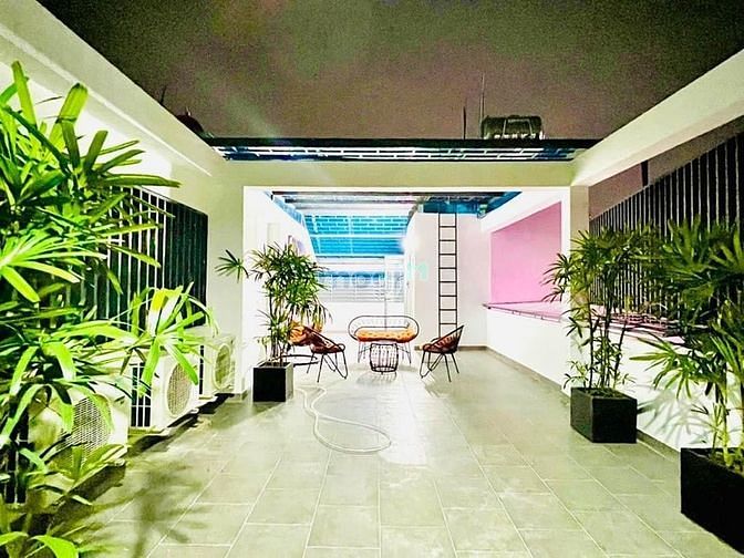 Hình ảnh Cho thuê nhà mới xây siêu xinh có thang máy