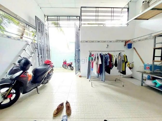 Hình ảnh GẤP RÚT BAO RA GIẤY đường Huỳnh Tấn Phát P.