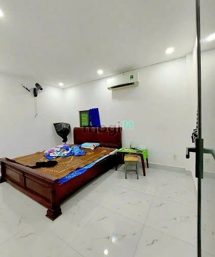 Hình ảnh GẤP RÚT BAO RA GIẤY đường Huỳnh Tấn Phát P.