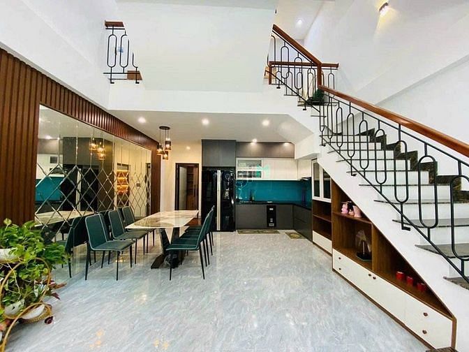 Hình ảnh Bán Nhà 3 Tầng Đường Nguyễn Chích Mới Đẹp - Hoà Minh - Liên Chiêu