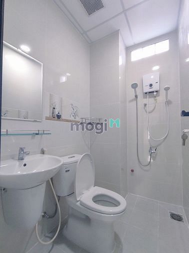 Hình ảnh 18 Tăng Bạt Hổ - BThanh ban công full NT thang máy