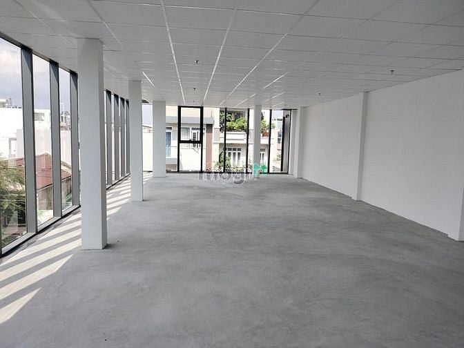 Hình ảnh Nhà MT 6x25 Thạch Lam 6 Lầu Thang Máy Giá 50Tr