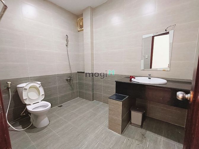 Hình ảnh Studio ban công rộng thoáng; ĐH Luật; ĐH NTT | Đoàn Văn Bơ