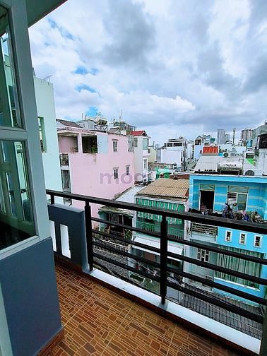 Hình ảnh Studio ban công rộng thoáng; ĐH Luật; ĐH NTT | Đoàn Văn Bơ