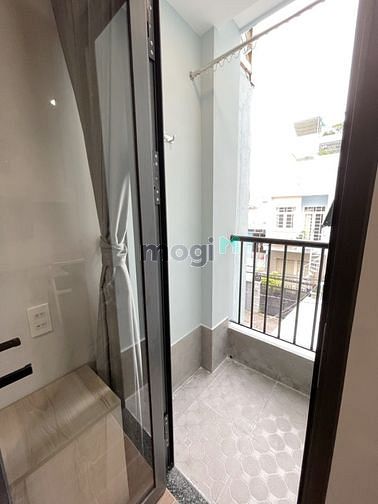 Hình ảnh Cho Thuê Studio Giáp Q1, Gần Thảo Cầm Viên, Ban Công, Full Nội Thất