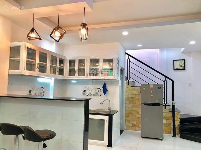 Hình ảnh Cần bán nhà Phạm Văn Bạch Tân Bình, SHR, hẻm ô tô, 52m2, 2PN 2WC, 1ty1