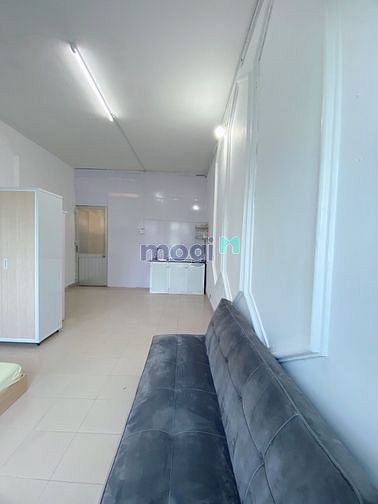 Hình ảnh 196 Cộng Hoà - TBinh ban công 30m2 full NT giá siêu tốt