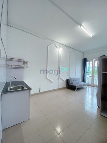 Hình ảnh 196 Cộng Hoà - TBinh ban công 30m2 full NT giá siêu tốt