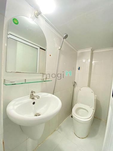 Hình ảnh Cho thuê căn hồ giá rẻ ở Núi Thành Tân Bình